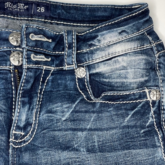 $114 Miss Me 26 Embroidery Wild Horseshoe Bootcut Jean Stars Mid-rise Flare Logo - Picture 3 of 4